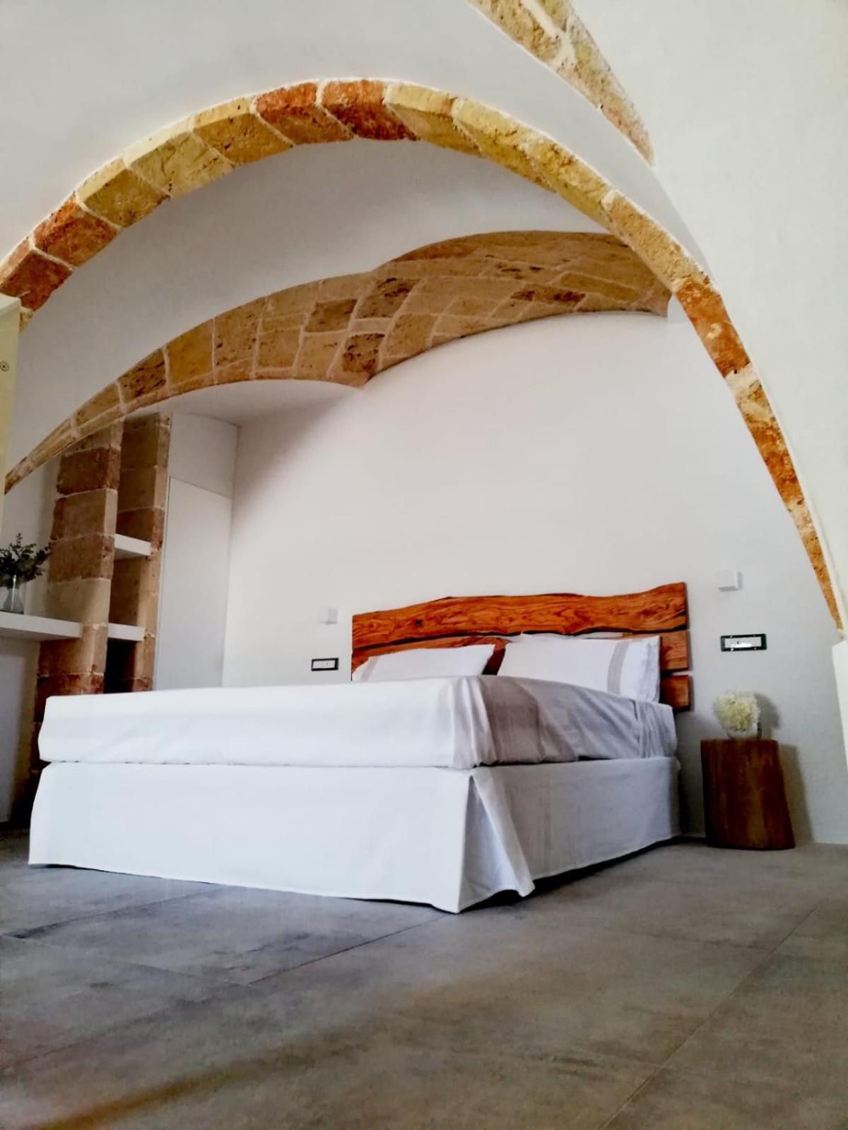 Don Fernando 1938 Bed & Breakfast Miggiano Bagian luar foto